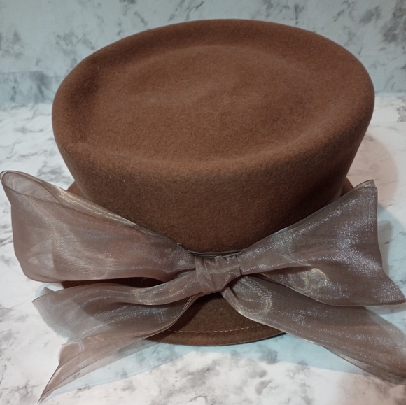 100%Wool Hat Brown With Bow - Picture 2 of 10
